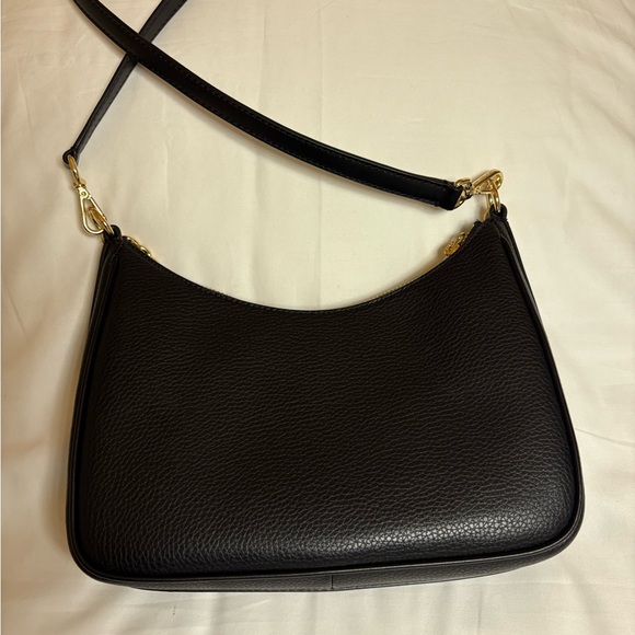 Michael Kors Black Shoulder Bag with Gold Chain - Picture 3 of 4